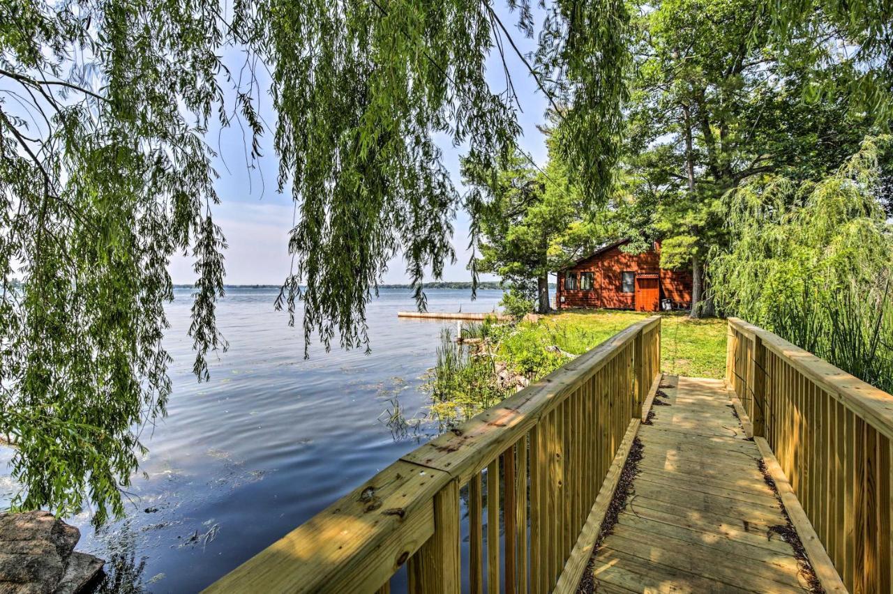 Private Island With Land Access Cabin Hammond المظهر الخارجي الصورة